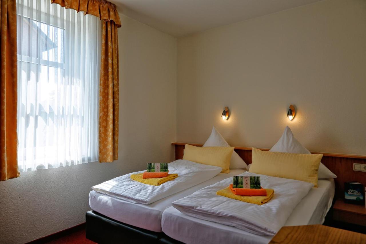 Konsum Gaestehaus Quisisana - Oberhof Oberhof  Dış mekan fotoğraf