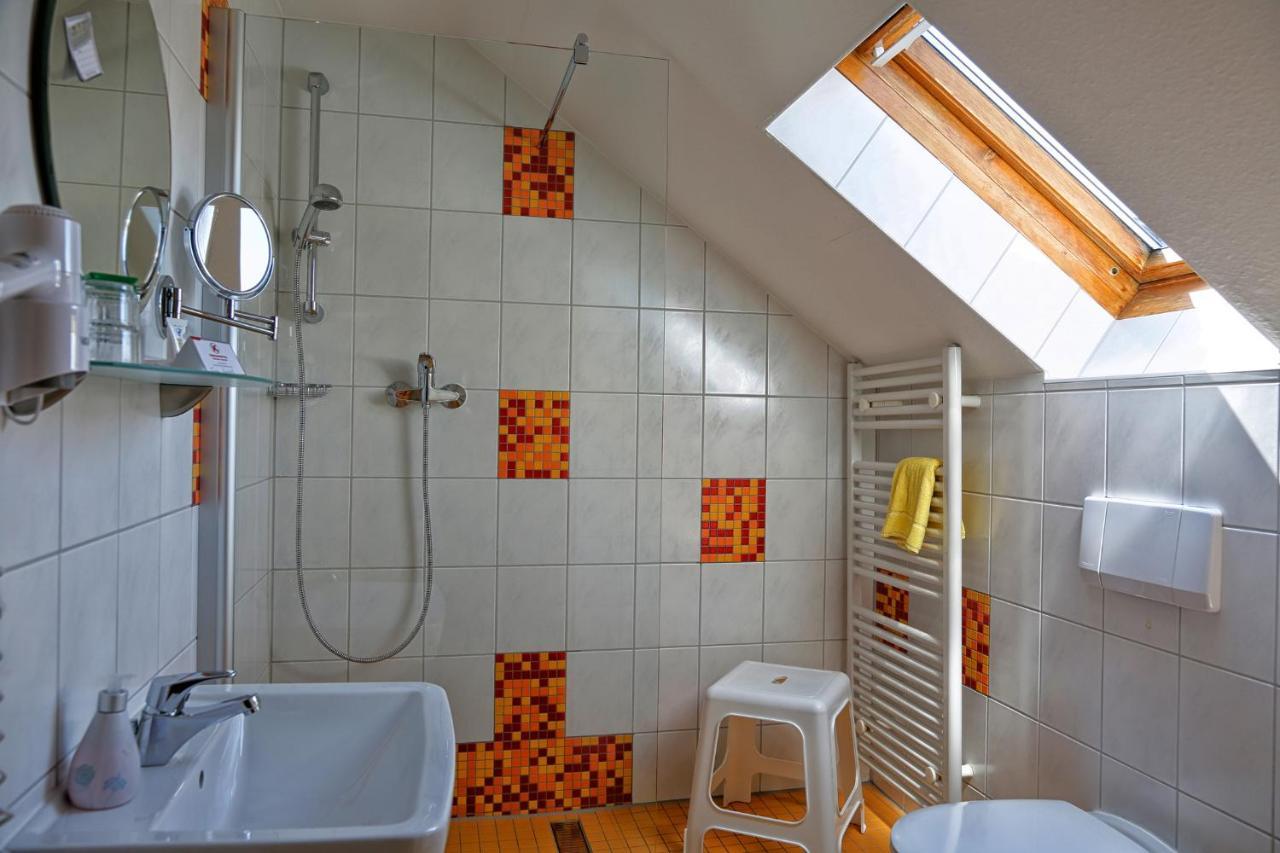 Konsum Gaestehaus Quisisana - Oberhof Oberhof  Dış mekan fotoğraf