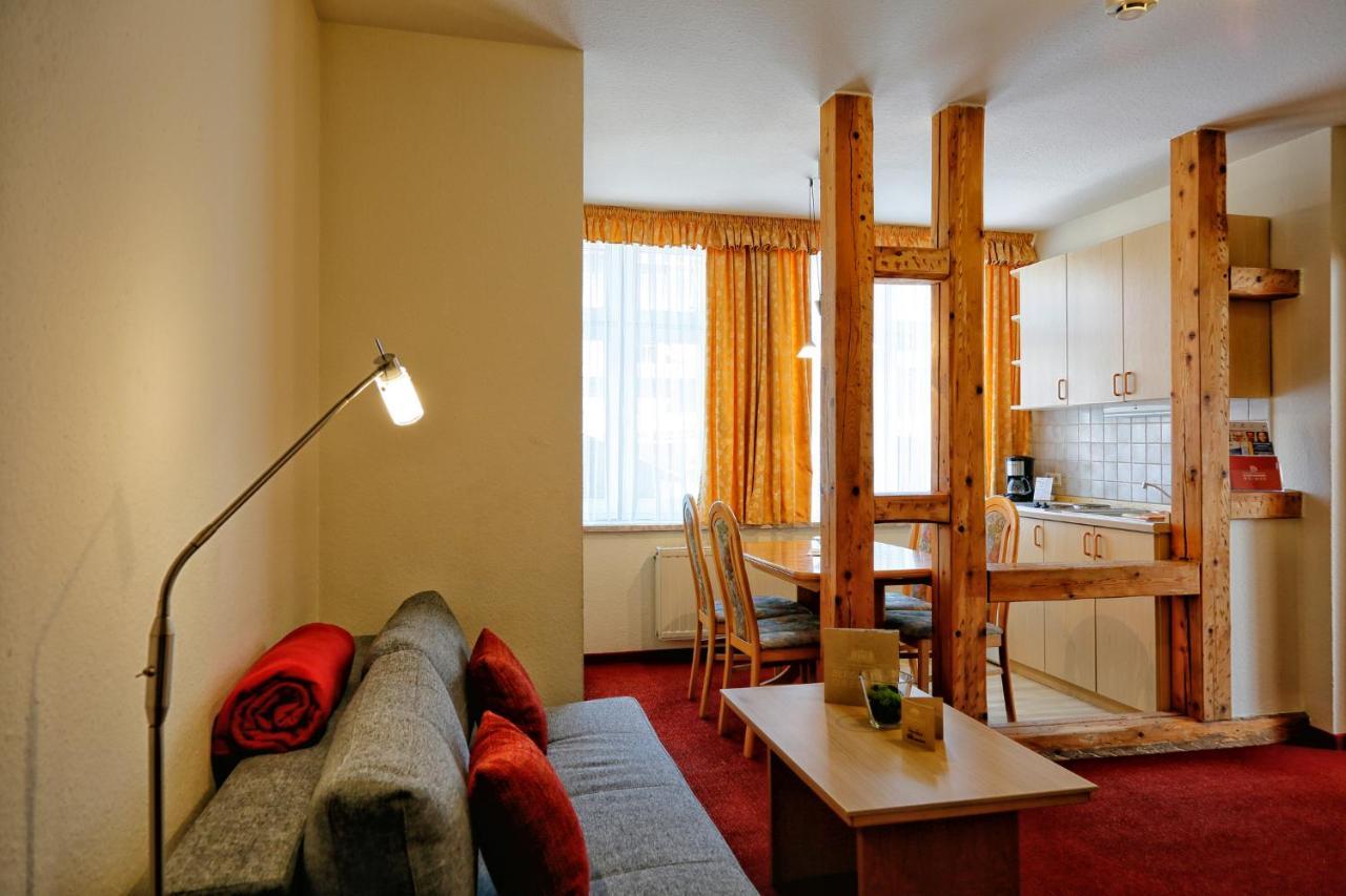 Konsum Gaestehaus Quisisana - Oberhof Oberhof  Dış mekan fotoğraf