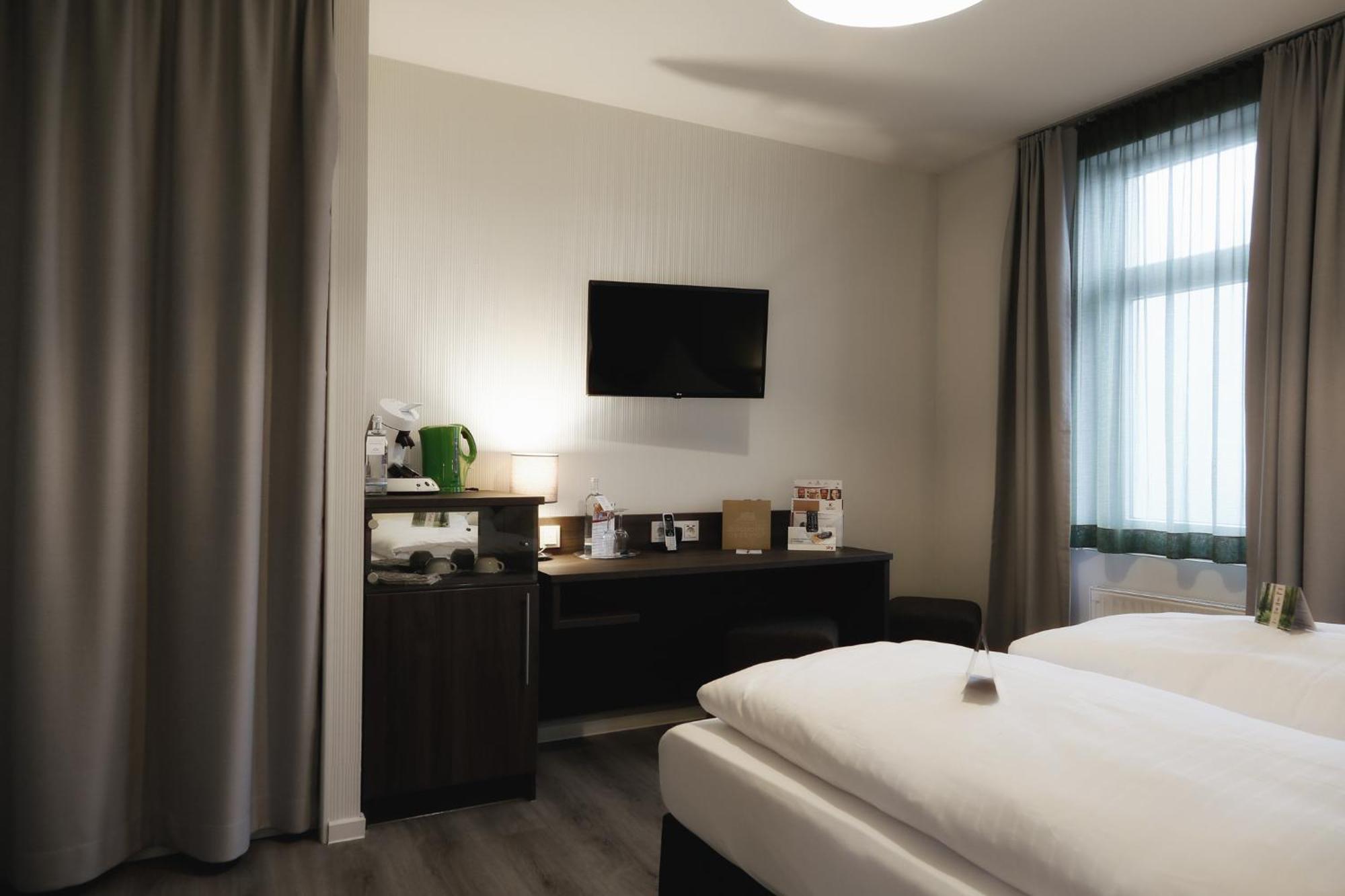 Konsum Gaestehaus Quisisana - Oberhof Oberhof  Dış mekan fotoğraf